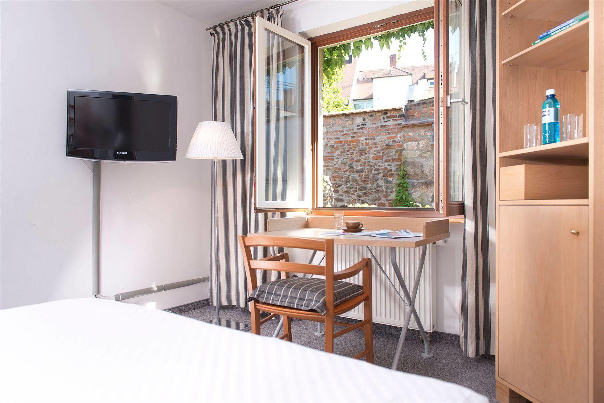 Hotel Agneshof Nuernberg Bilik gambar