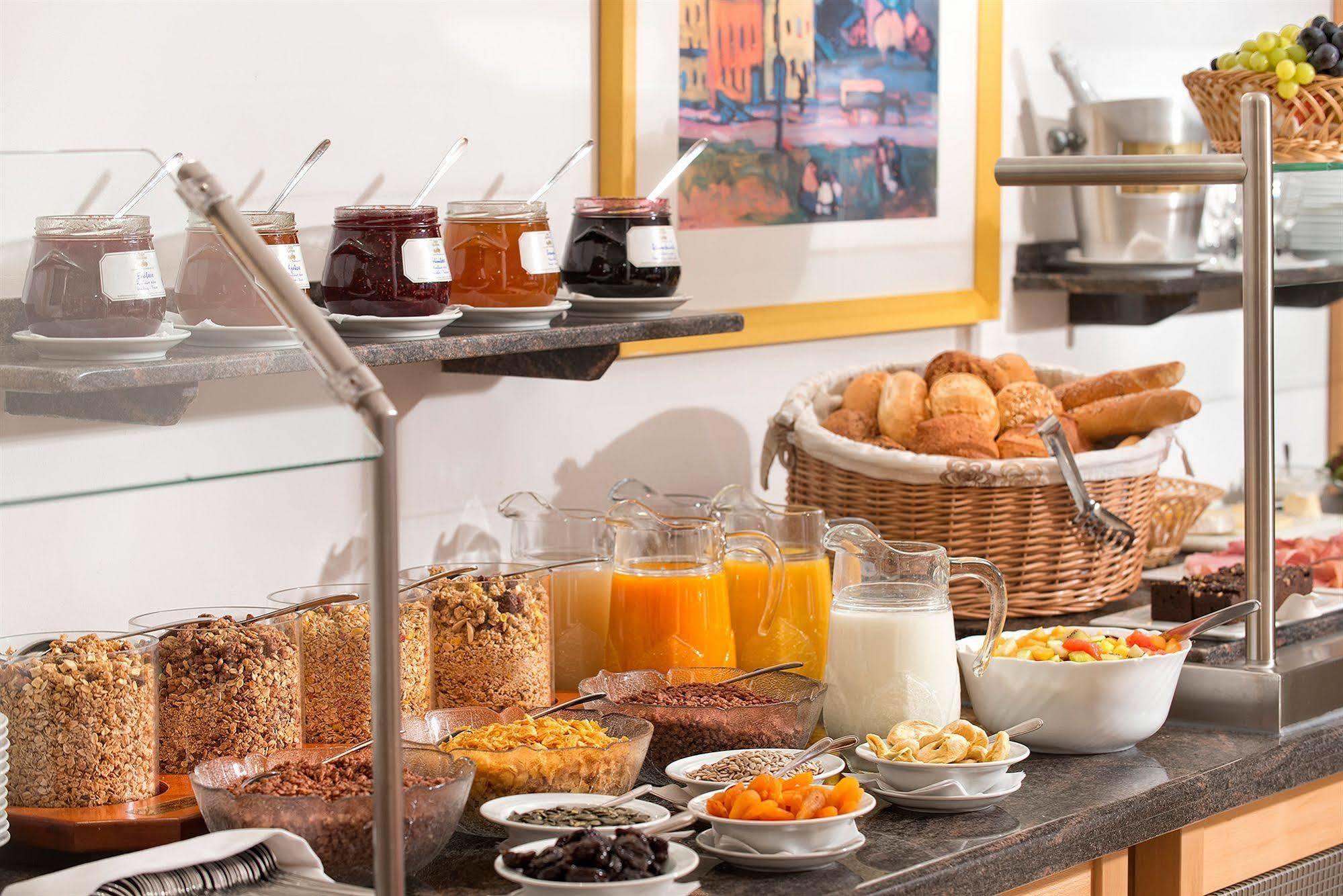 Hotel Agneshof Nuernberg Restoran gambar